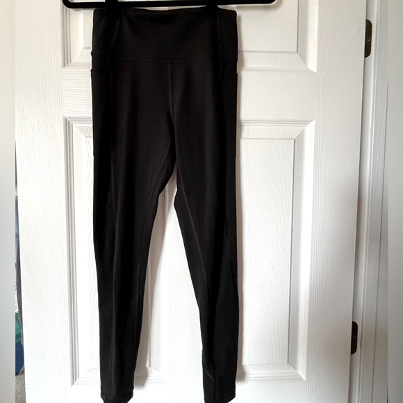 Size Small -Victoria’s Secret- 7/8 length legging - Picture 1 of 8